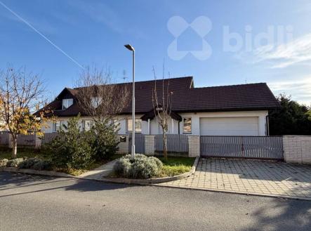 Prodej domu/vily, 353 m²
