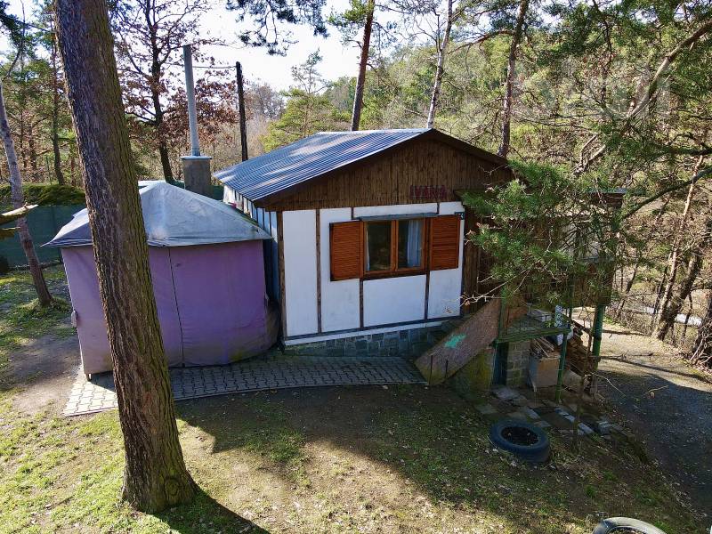 Exkluzivní prodej chaty 34 m2, Česká Bříza