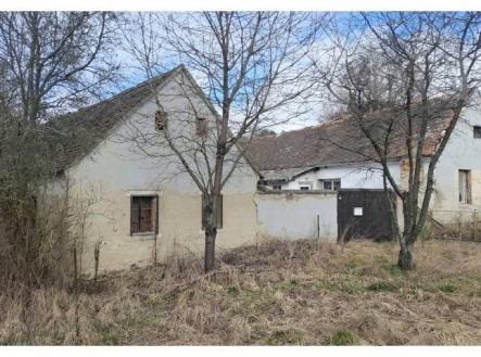 Prodej zemědělského objektu, 1 943 m²