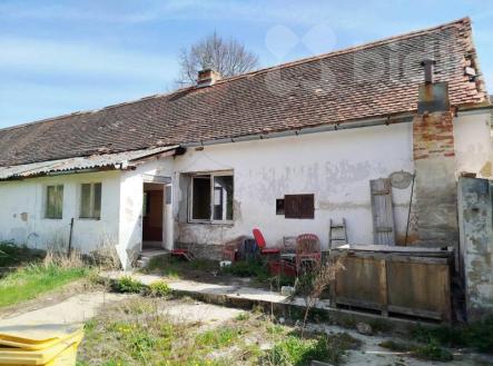 Prodej pozemku pro bydlení, 1 943 m²