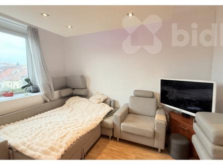 Pronájem bytu, 2+kk, 65 m²