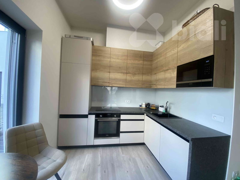 Pronájem bytu 2+kk s předzahrádkou v centru Zlína