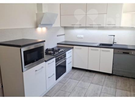 Pronájem bytu, 3+1, 108 m²