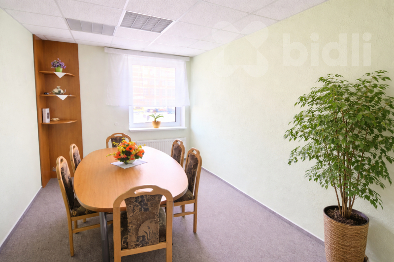 Pronájem vybavených kancelářských prostor - Zlín