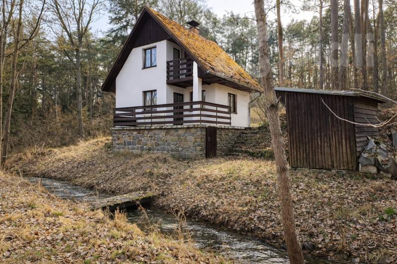 Prodej chaty 47 m2, pozemek 225 m2, Ševětín