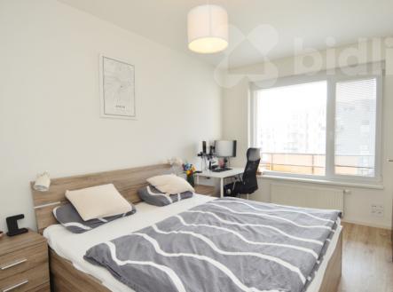 Pronájem bytu, 2+kk, 64 m²