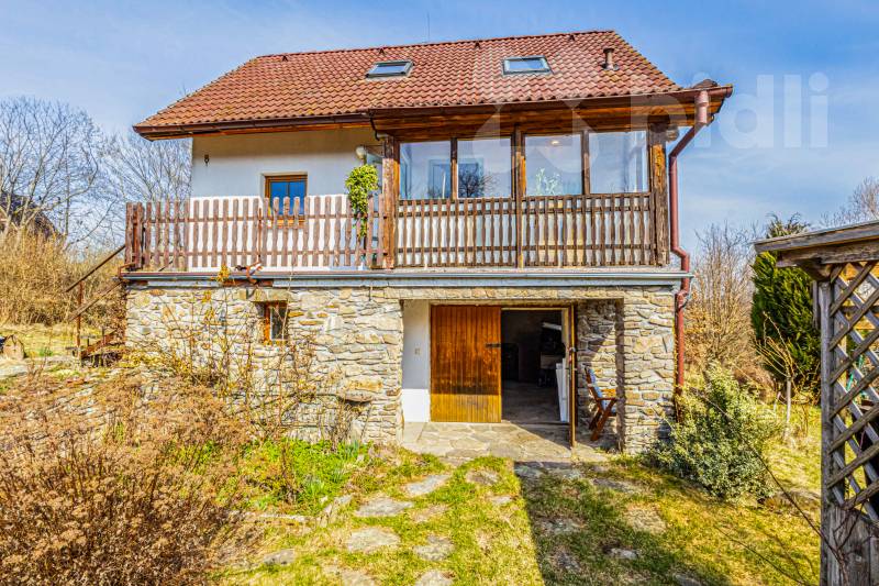 Exkluzivní prodej rodinný dům 3+kk, pozemek 4762 m2, Splž