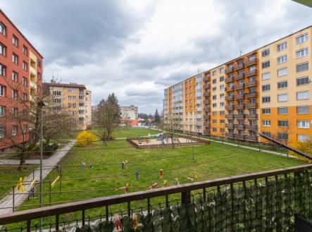 Byt 4+1 po kompletní rekonstrukci, 91 m2, Bystřice pod Hostýnem, ul. Pod Zábřehem