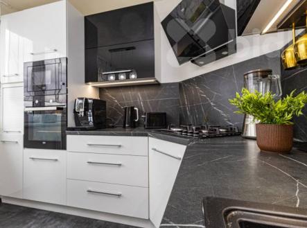 Byt 4+1 po kompletní rekonstrukci, 91 m2, Bystřice pod Hostýnem, ul. Pod Zábřehem