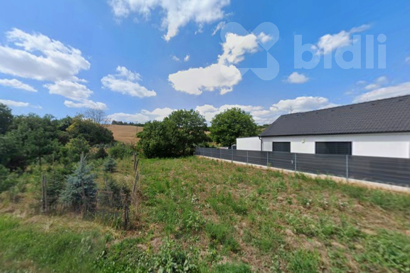 Prodej stavebního pozemku 670m2 - Ježov u Kyjova