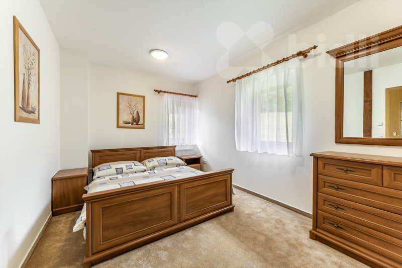 Pronájem apartmánu 3+1, Perštejn