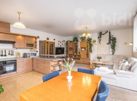 Prodej bytu, 4+kk, 107 m²