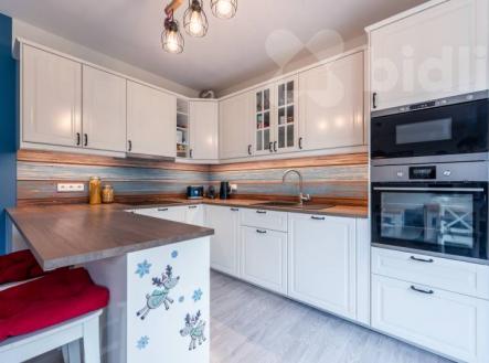 Prodej bytu, 4+kk, 86 m²