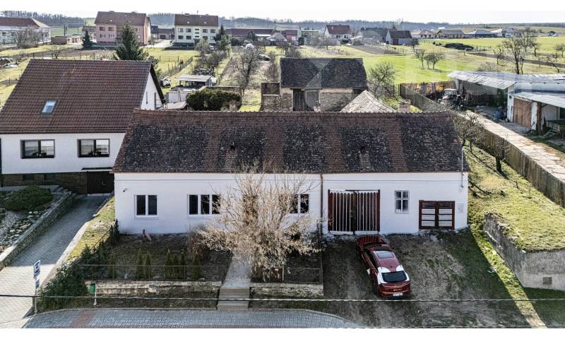 Prodej rodinného domu Skalice 4+1, 2727m2