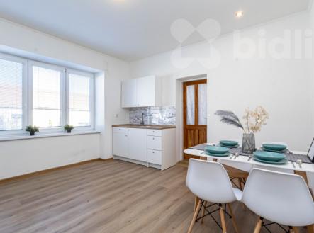 Prodej domu/vily, 180 m²