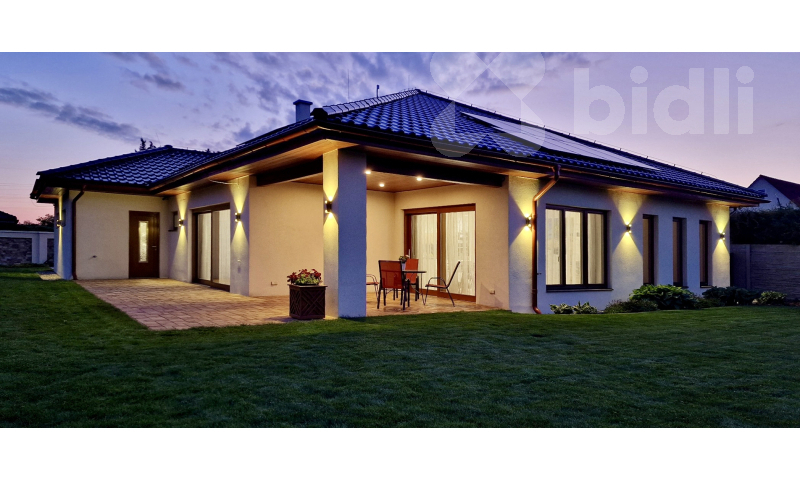 Prodej vily 220 m2, pozemek 1243 m2, Lužická, Šternberk