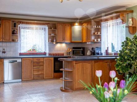 Prodej domu/vily, 221 m²