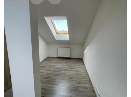 Pronájem bytu, 3+kk, 75 m²