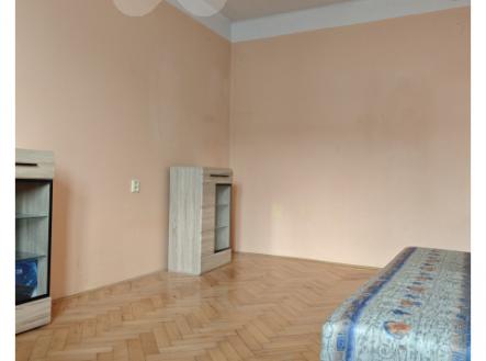 Pronájem bytu, 1+1, 70 m²