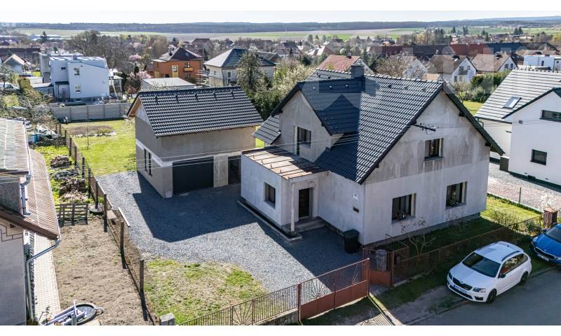 Prodej rodinného domu 179m2, pozemek 1200m2