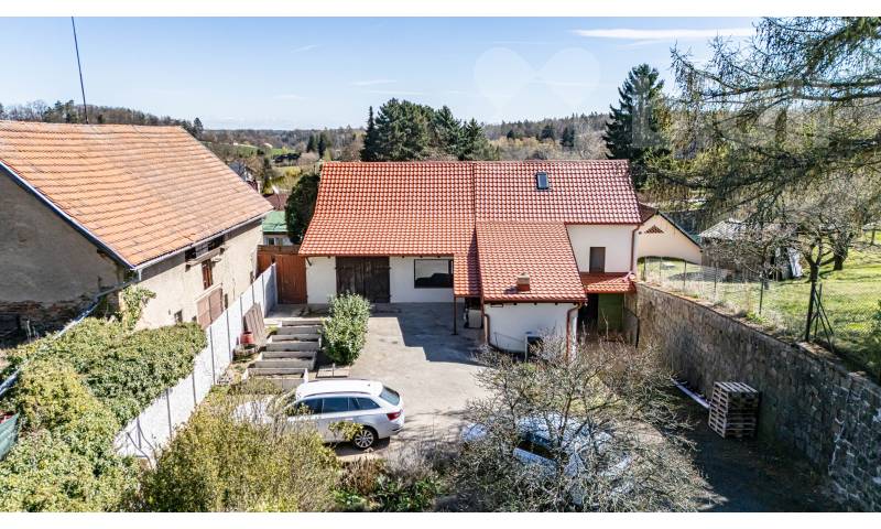 Prodej RD 173 m2 + další stavba 194 m2 Skvělá investice