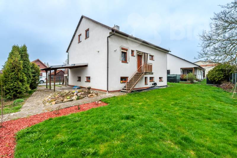 Rodinný dům Postřekov