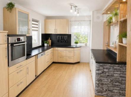 Prodej domu/vily, 180 m²