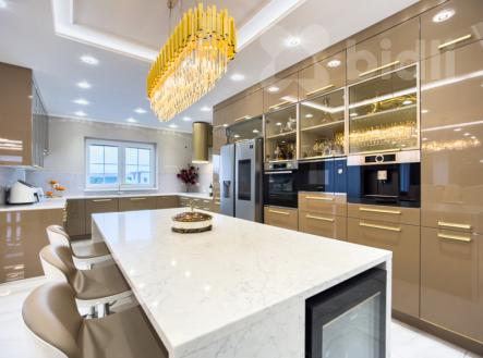 Pronájem domu/vily, 189 m²