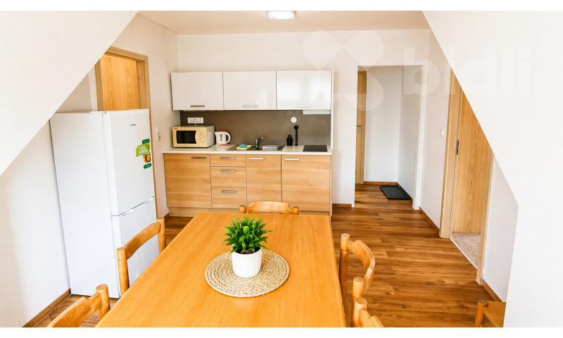 Pronájem bytu 2+1, 75 m2 - Rusava (Hostýnské vrchy)