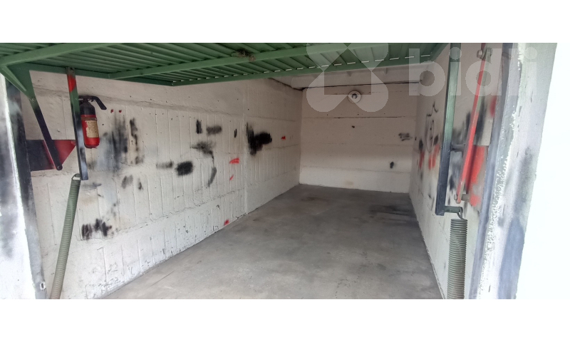 Prodej garáže, Pouchov -Hradec Králové