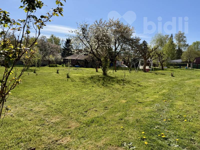 Prodej pozemku pro bydlení 900 m2, Chvaletice-V Telčicích