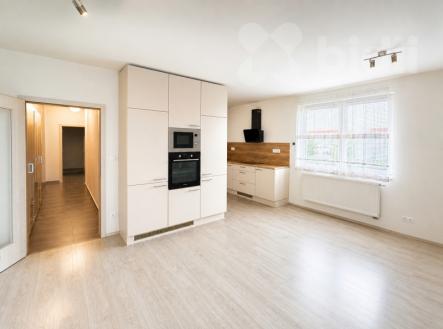 Pronájem bytu, 3+kk, 92 m²