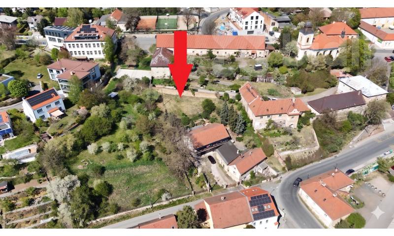 Prodej stavebního pozemku 1321 m2 Únětice 10 900 000 Kč (8 251 Kč/m2)