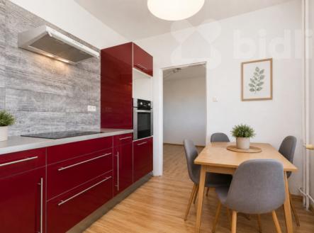 Prodej bytu, 2+1, 61 m²