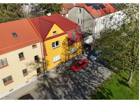 Prodej nájemního domu, 300 m²