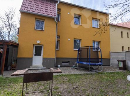 Prodej nájemního domu, 300 m²