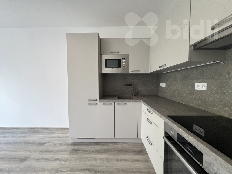 Pronájem bytu 1+kk, 33m2, Olomouc