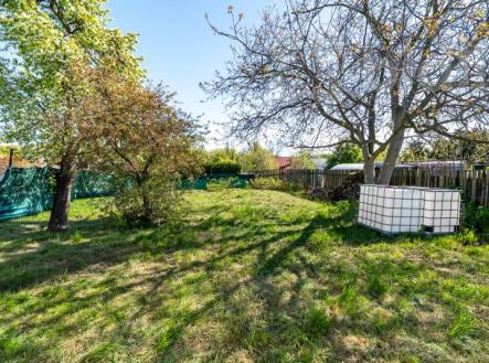 Prodej pozemku, zahrada, 400 m²