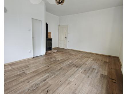 Pronájem bytu, 1+1, 60 m²