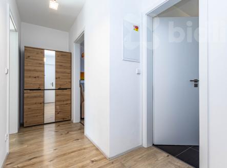 2+KK, 60m2, Klíčany