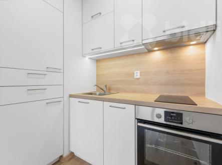Pronájem bytu, 1+kk, 30 m²
