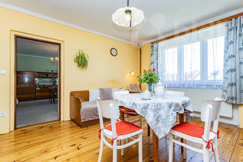 Prodej RD 6+1 250 m2, pozemek 3 642 m2, Vícemil, Jindřichův Hradec