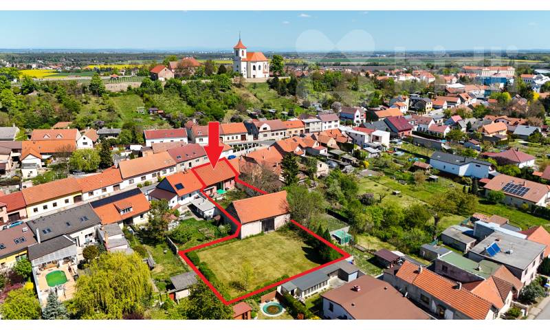 Výjimečná usedlost v Sadské - investice, business a možnost domu až se 3 bytovými jednotkami