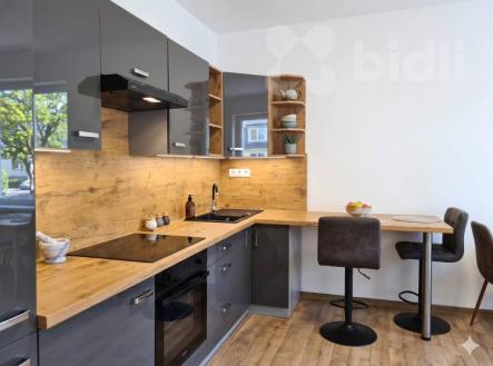 Pronájem bytu, 2+kk, 42 m²