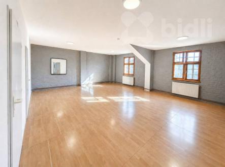 Pronájem jiné komerční nemovitosti, 150 m²