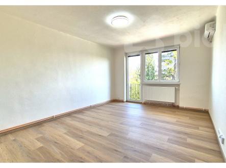 Prodej bytu, 3+1, 71 m²
