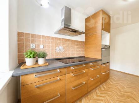 Pronájem bytu, 3+1, 76 m²