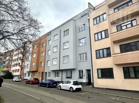 Pronájem bytu, 3+1, 108 m²