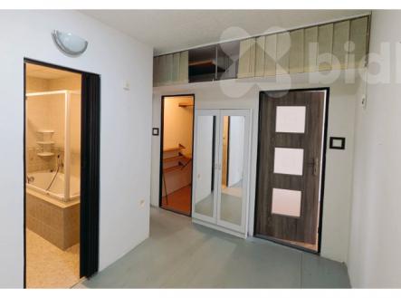 Pronájem bytu, 3+1, 70 m²