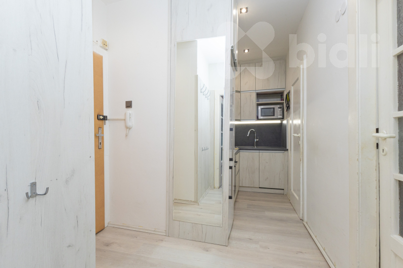 Byt 2+1, 52m2, ul. Zahradníkova